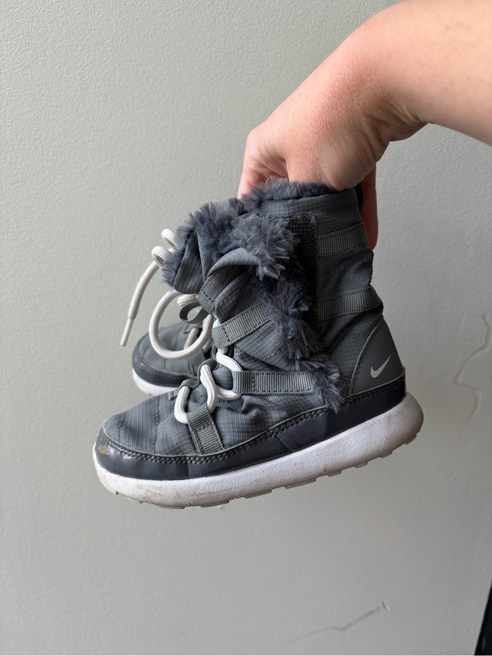Nike Roshe One Hi Winter Boots